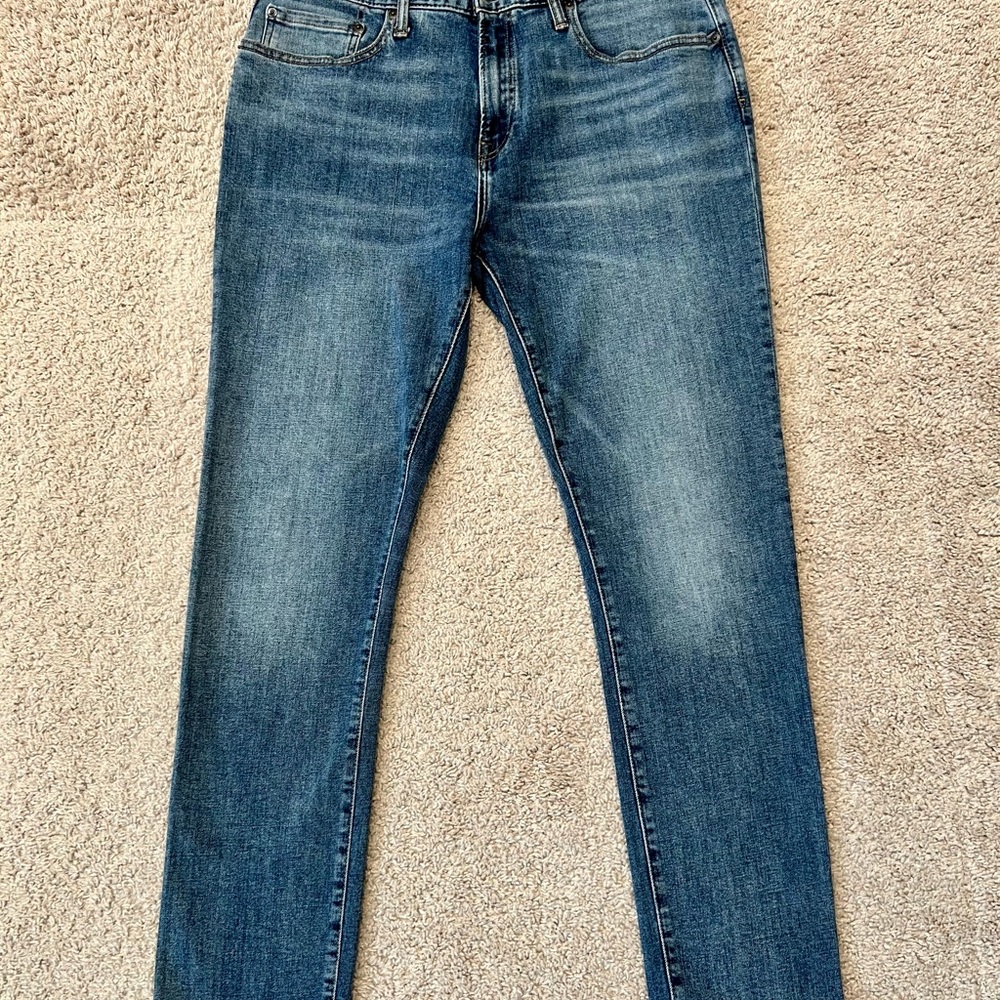 GAP Men's Slim Fit Blue Jeans